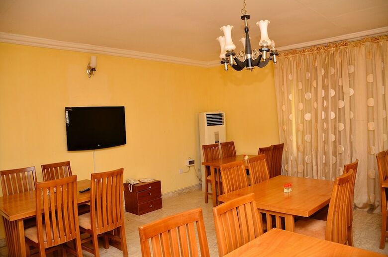 Hotel Yanna Lodge