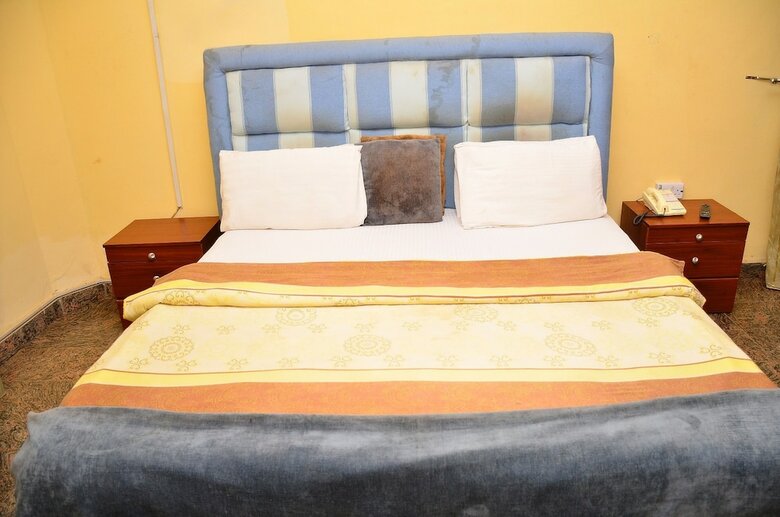 Hotel Yanna Lodge