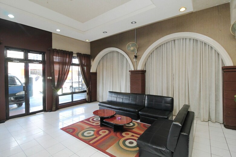 Hotel Airy Kota Selatan Budi Utomo 7 Gorontalo