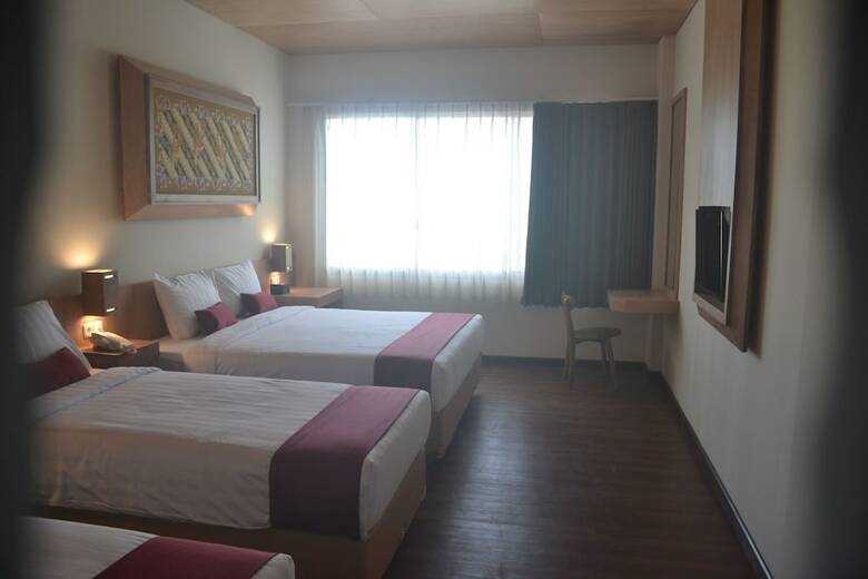 Hotel Parangraja