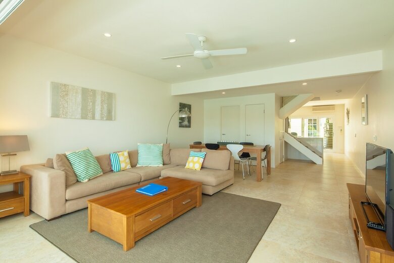 Noosa Entrance Waterfront Resort