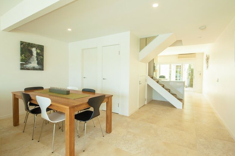 Noosa Entrance Waterfront Resort