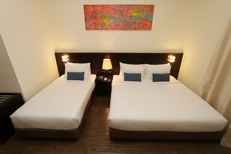 Hotel Lanjut Beach & Golf Resort