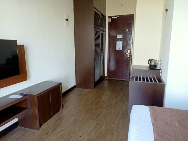 Hotel Lanjut Beach & Golf Resort