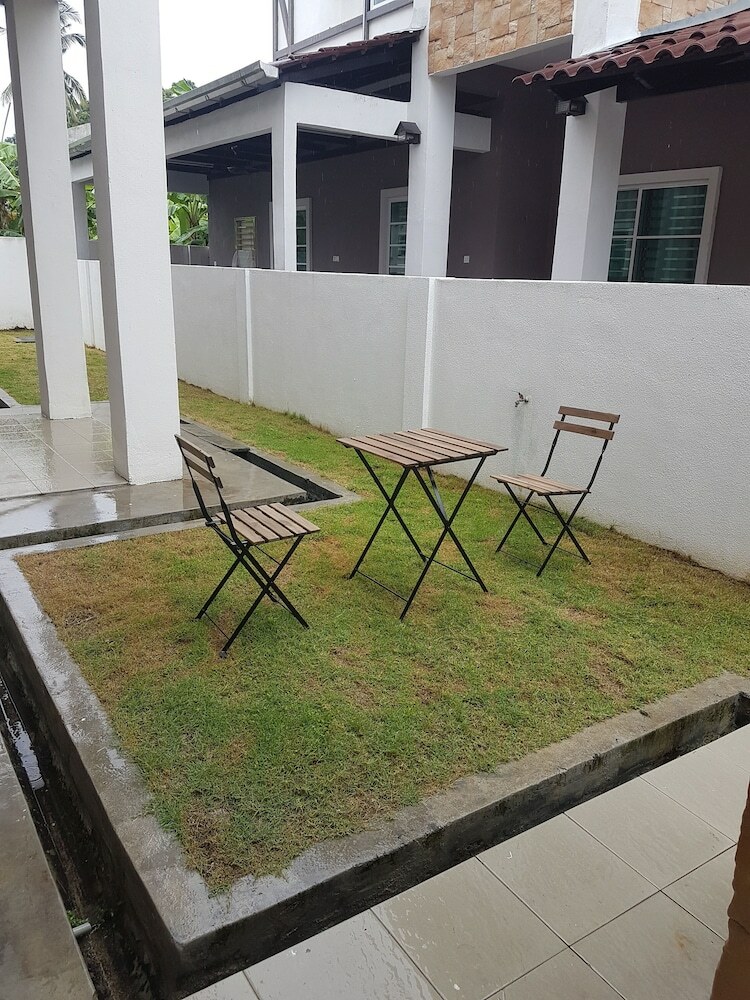 Sitiawan Homestay