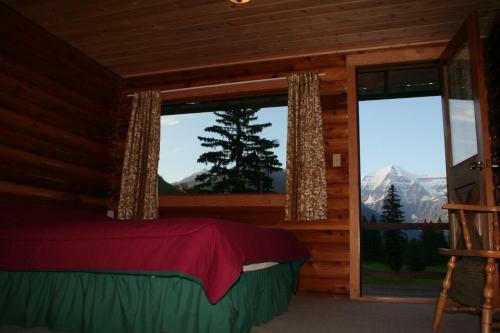 Mount Robson Lodge