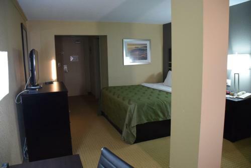 Hotel Muskoka Riverside Inn