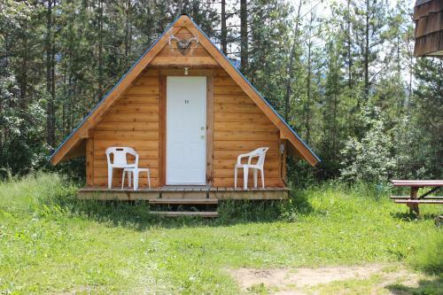 Blue River Cabins & Campgrounds