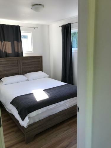 Jewel Bay Resort