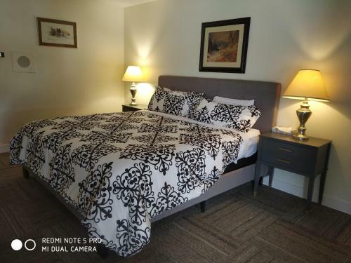Pleasant Valley Motel Houston
