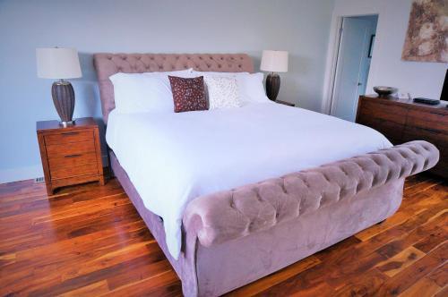 On The 6 Bed And Breakfast