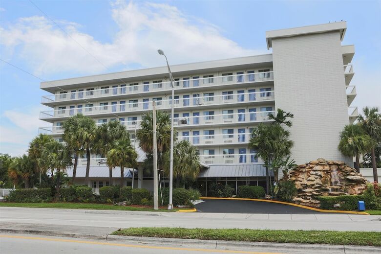 Motel 6 Cutler Bay, Fl