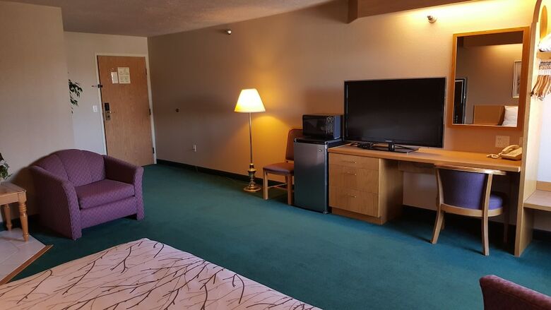 Hotel Willow Creek Inn