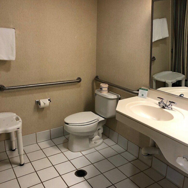 Hotel Willow Creek Inn