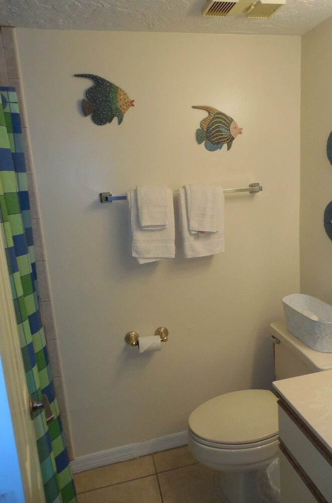 Royal Mansions Resort