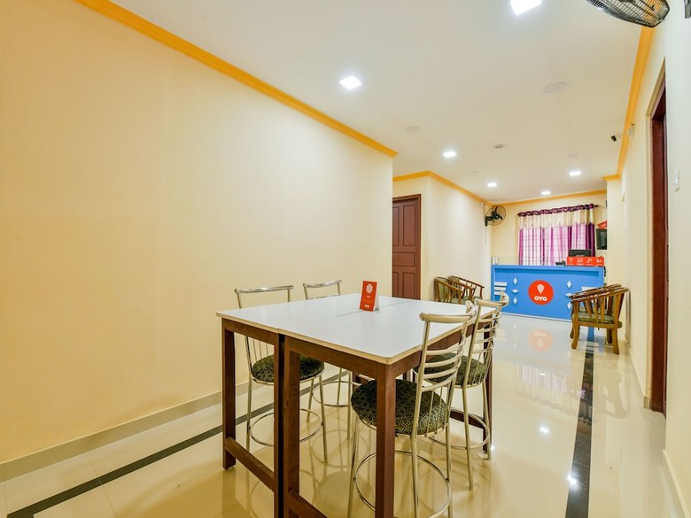 Hotel Oyo 15109 Dream Stay