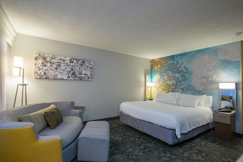 Hotel Courtyard By Marriott Raynham