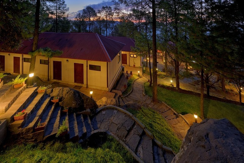 Hotel Arcadian Blue Pines