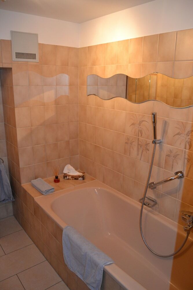 Apartamentos Ferienwohnung Schelsen