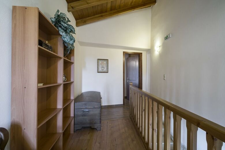 Villa Traditional Apartments Kaladare