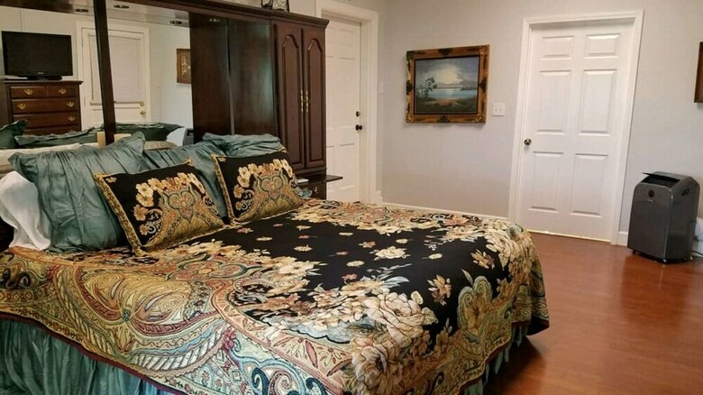 Magnolia Plantation Bed And Breakfast