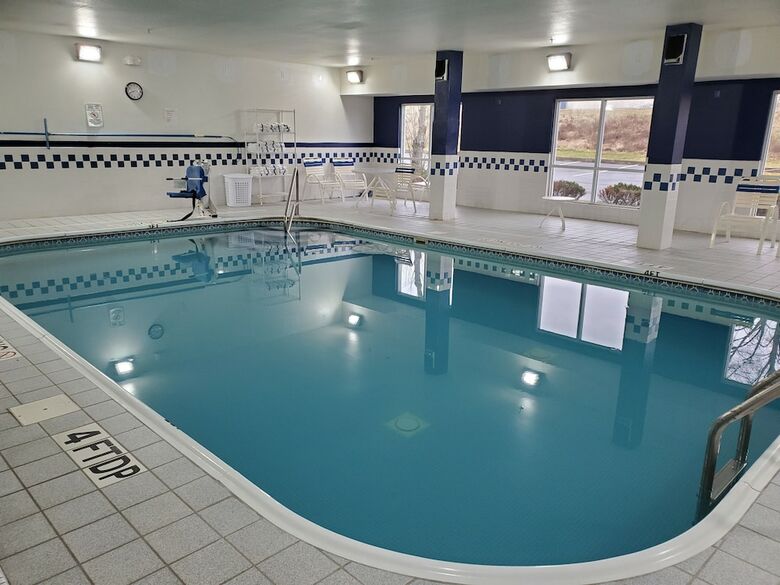 Hotel Quality Inn & Suites