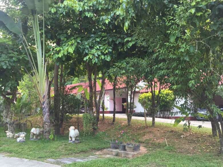 Hotel Chanmuang Resort