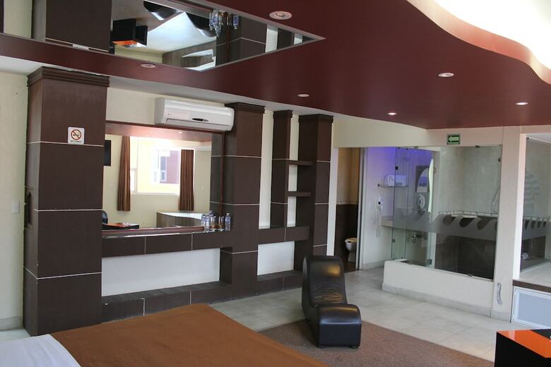 Hotel Motel S�ptimo Eclipse (adults Only)