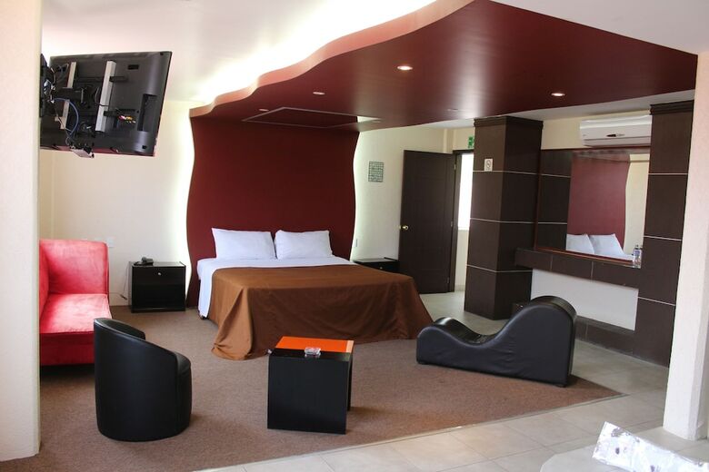 Hotel Motel S�ptimo Eclipse (adults Only)
