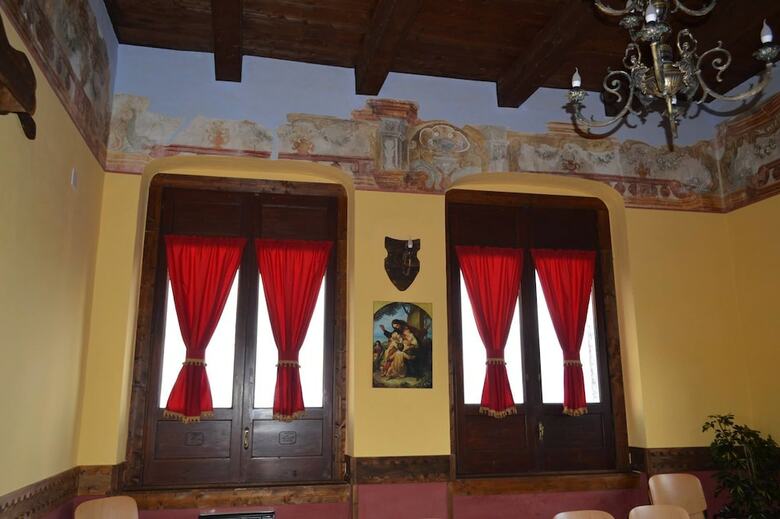 Hostal Santa Maria Degli Angeli C Ospitalit�