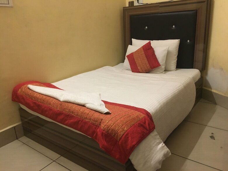 Hotel The Grand Hill