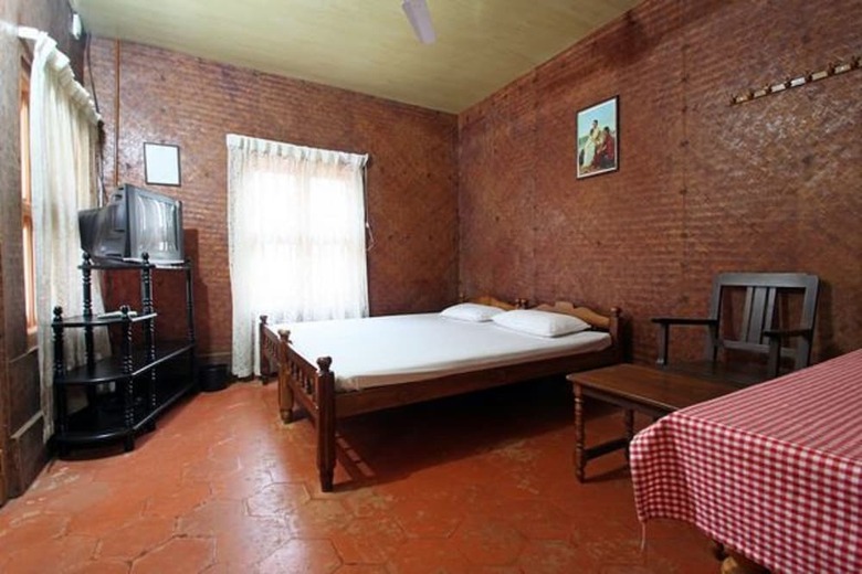 Hotel Pranav Beach Resort
