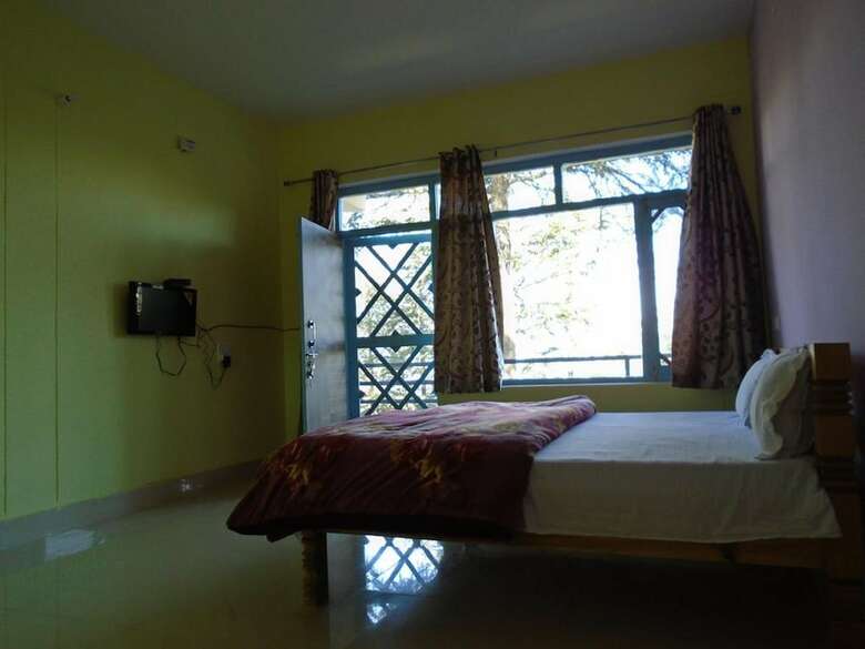 Hotel Gopal Binsar Retreat