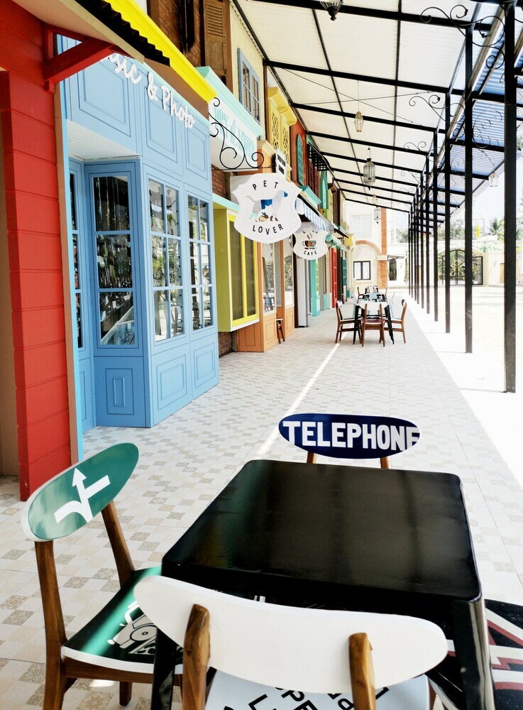 Hotel River Walk Urban Camping House