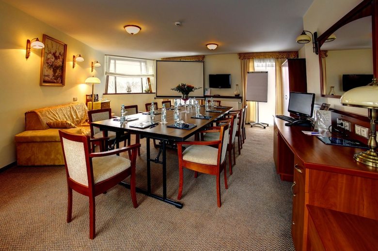 Hotel Conrad