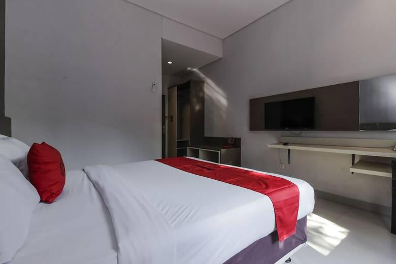 Hotel Reddoorz Near Goa Sunyaragi