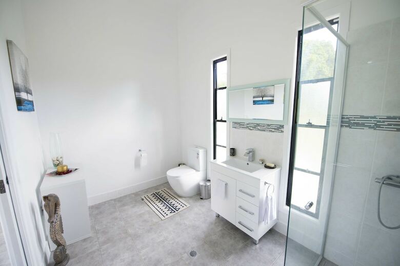 Cabana Nimbin Waterfall Retreat