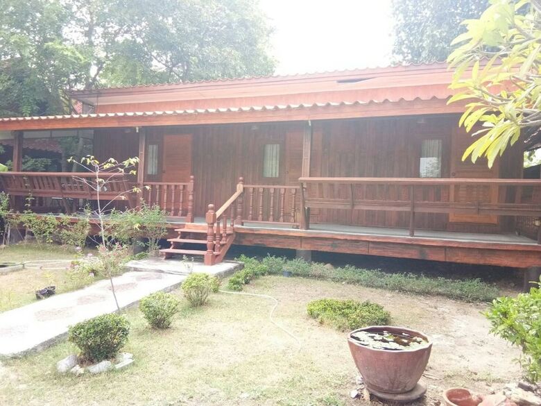 Hotel Vassanadee Resort And Camp