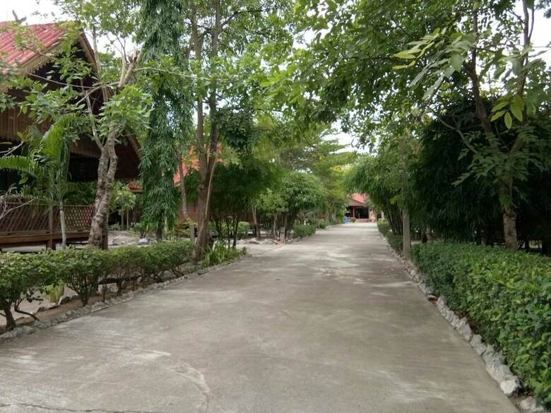 Hotel Vassanadee Resort And Camp