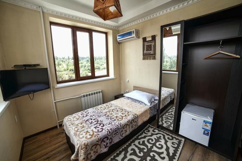 Ethno Hotel Osh