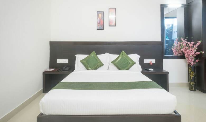 Hotel Treebo Raj Avenue