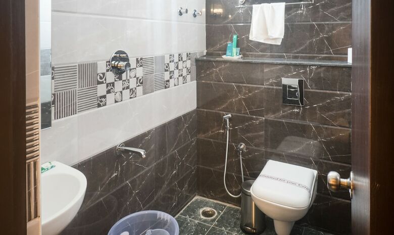 Hotel Treebo Raj Avenue