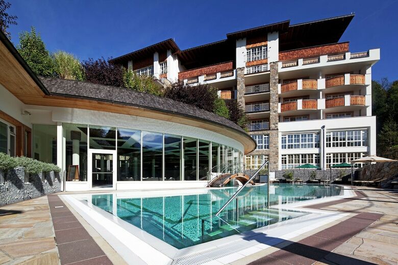 Grand Tirolia Hotel Kitzbuhel, Curio Collection By Hilton