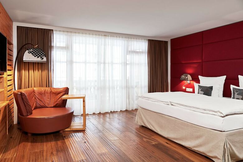 Grand Tirolia Hotel Kitzbuhel, Curio Collection By Hilton
