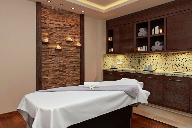Grand Tirolia Hotel Kitzbuhel, Curio Collection By Hilton