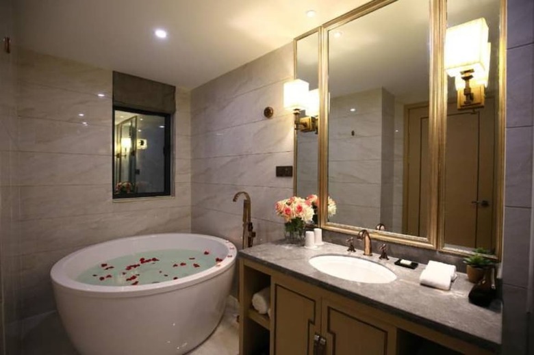 Hangzhou New Jiulong Hotel