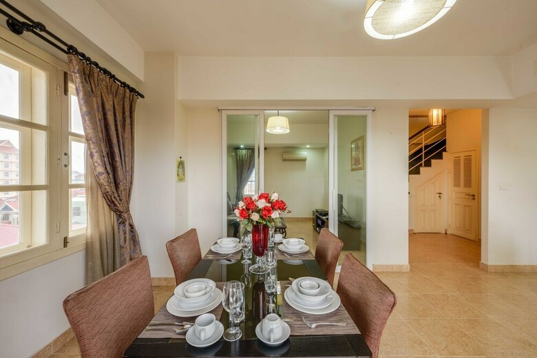 Aparthotel City View Apartment