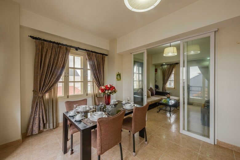 Aparthotel City View Apartment