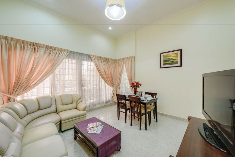Aparthotel City View Apartment