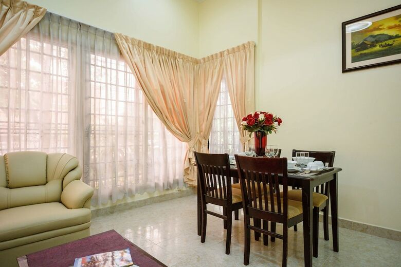Aparthotel City View Apartment